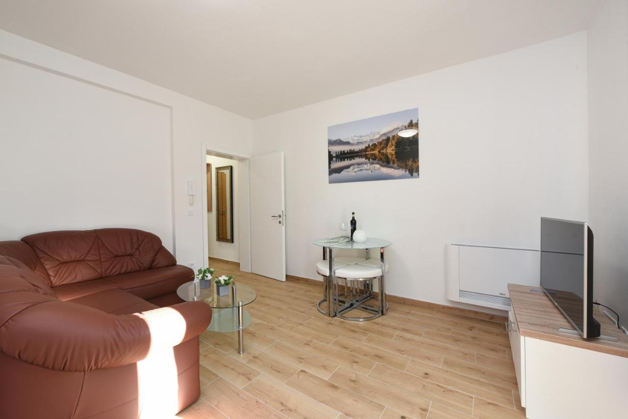 Apartments Lecija Zadar Eksteriør billede
