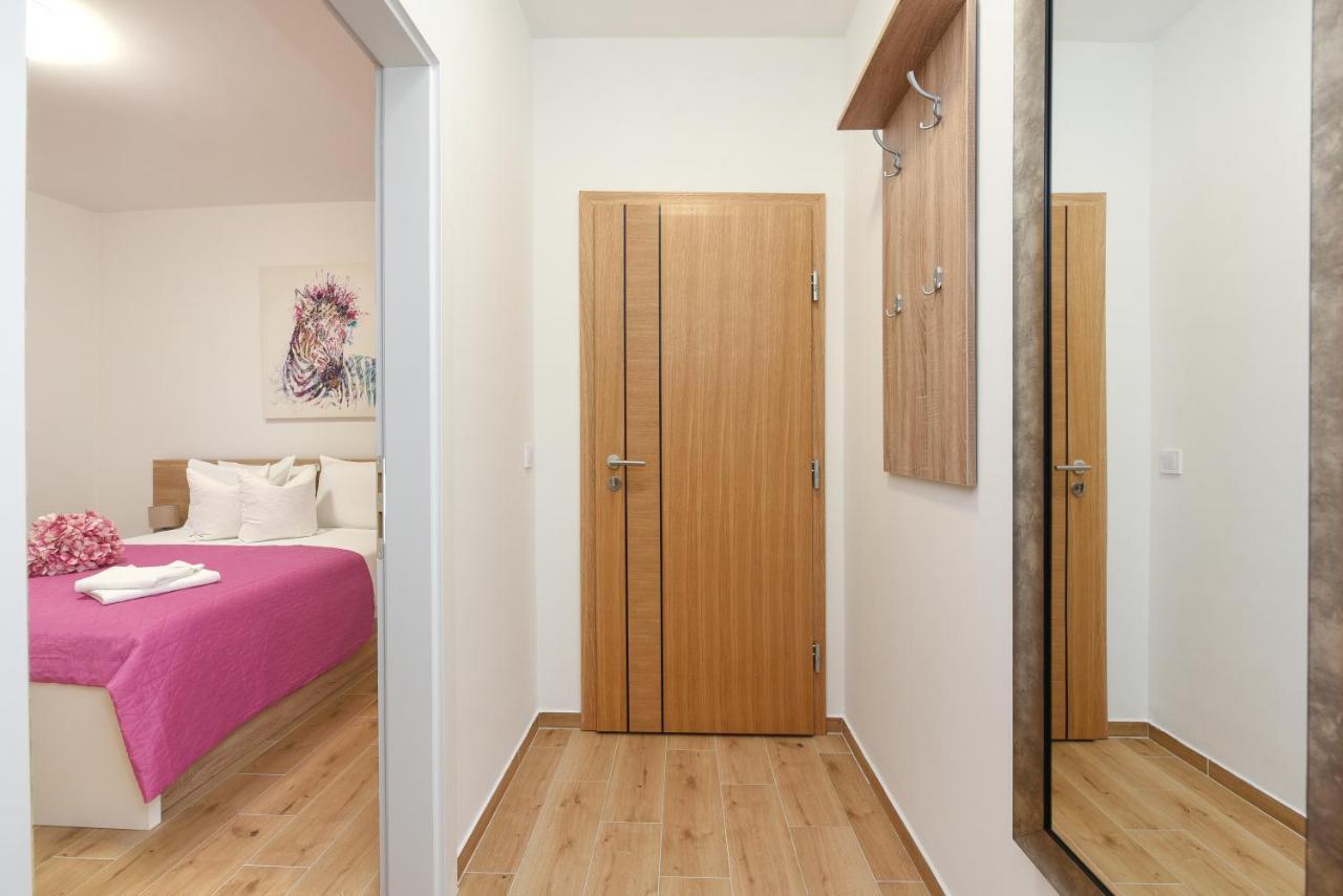 Apartments Lecija Zadar Eksteriør billede