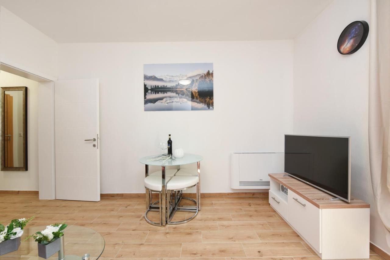 Apartments Lecija Zadar Eksteriør billede