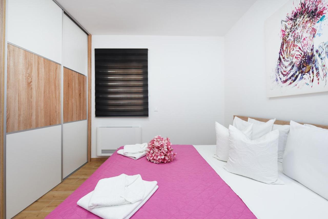 Apartments Lecija Zadar Eksteriør billede